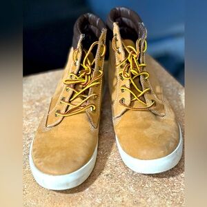 Women’s Timberland Skyla Bay 6-inch Boot Wheat Nubuck